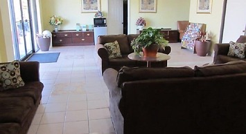 Best Classic Inn & Suites