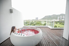 Mingshen Golf & Bay Resort Sanya