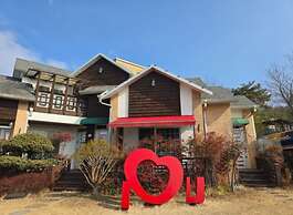 Gyeongju Orsay Pension