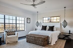 99 Acres Bangalow Retreat