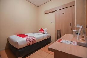 OYO 298 Gemilang Guesthouse