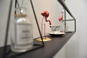 Sunny’s Four Bedrooms Sea View Lock Hart Apartment