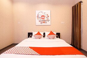 OYO 347 Bayang Brothers Guest House