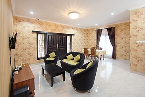 OYO 347 Bayang Brothers Guest House