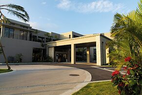 Glamday Style Hotel & Resort Okinawa Yomitan