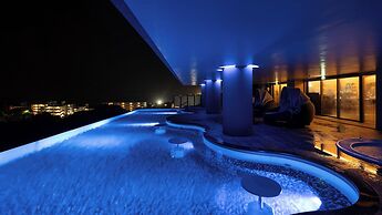 Glamday Style Hotel & Resort Okinawa Yomitan