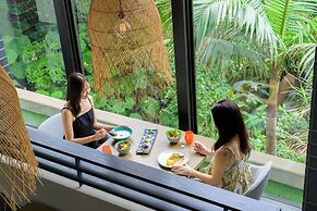 Glamday Style Hotel & Resort Okinawa Yomitan