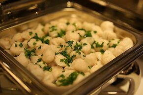 Aloha Hotel Nha Trang