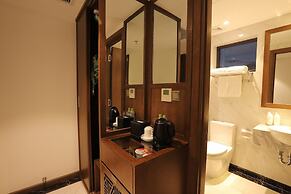 Aloha Hotel Nha Trang