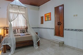 Artha Dewata Home Stay