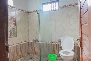 Artha Dewata Home Stay