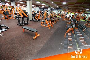 Seafront LUX Apartment wt Pool, Upmarket Area