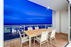 Super Luxury Apartment in Tigne Point, Amazing Ocean Views