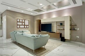 Super Luxury Apartment in Tigne Point, Amazing Ocean Views