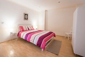 Bright, Spacious and Right in the Center