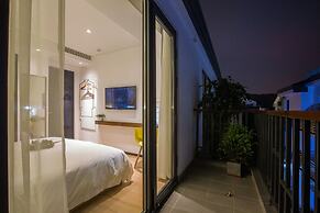 Hangzhou Backlighting Inn