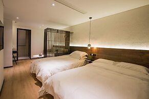 Hangzhou Backlighting Inn