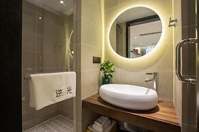 Hangzhou Backlighting Inn