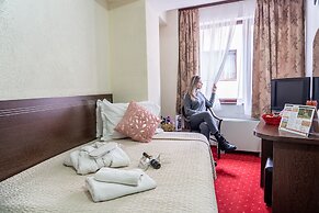 Hotel Razvan