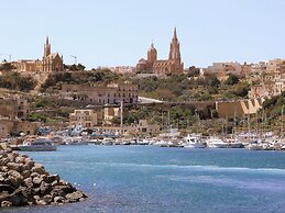 Seashells 2 Bedroom Apartment by Getaways Malta