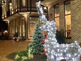 Grace Imperial Hotel