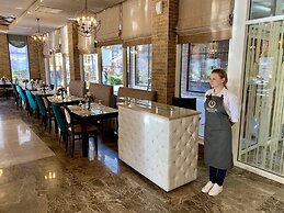 Grace Imperial Hotel