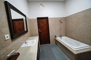 Adil Villa and Resort