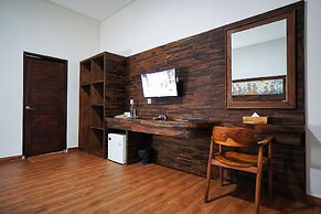 Adil Villa and Resort