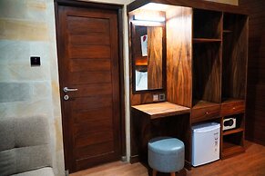 Adil Villa and Resort