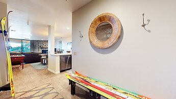 Bridges #209 2 Bedroom Condo by RedAwning