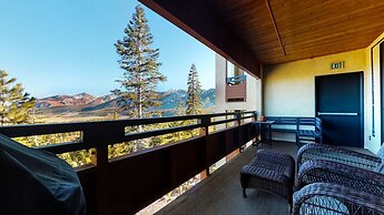 Bridges #209 2 Bedroom Condo by RedAwning