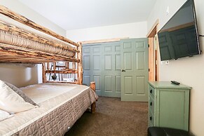 Sunstone #126 2 Bedroom Condo by RedAwning