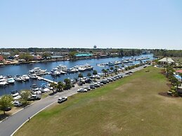 Yacht Club S #1-1001b 2 Bedroom Condo by RedAwning