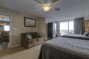 Yacht Club S #1-1001 3 Bedroom Condo by RedAwning