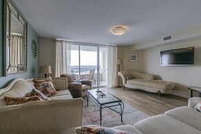 Yacht Club S #1-1001 3 Bedroom Condo by RedAwning