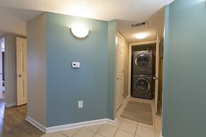 Yacht Club S #1-1001 3 Bedroom Condo by RedAwning