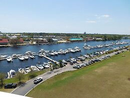 Yacht Club S #1-1001 3 Bedroom Condo by RedAwning