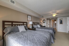 Yacht Club S #1-1001 3 Bedroom Condo by RedAwning