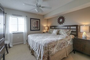 Yacht Club S #1-1001 3 Bedroom Condo by RedAwning