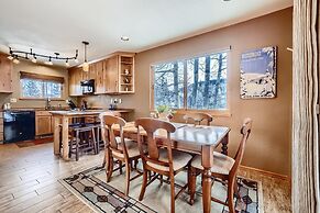 Mountainside 753 3 Bedroom Home by RedAwning