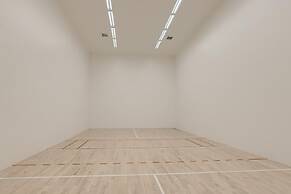 Mountainside 753 3 Bedroom Home by RedAwning