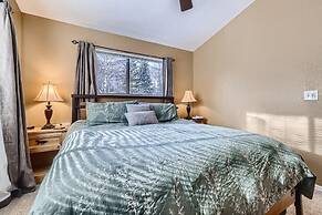 Mountainside 753 3 Bedroom Home by RedAwning