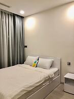 Mins Apartment - Vinhome Golden River