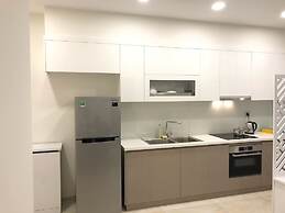 Mins Apartment - Vinhome Golden River