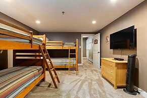 1975 Starfire Townhomes 3 Bedroom Townhouse by RedAwning