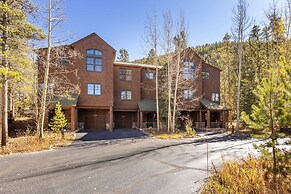 1975 Starfire Townhomes 3 Bedroom Townhouse by RedAwning