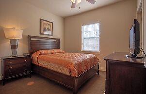 Quaint Quarters 4 Bedroom Villa by RedAwning