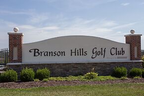 Quaint Quarters 4 Bedroom Villa by RedAwning