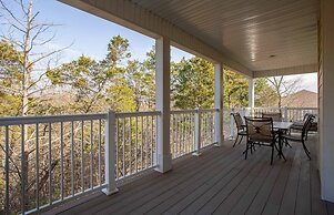 Quaint Quarters 4 Bedroom Villa by RedAwning