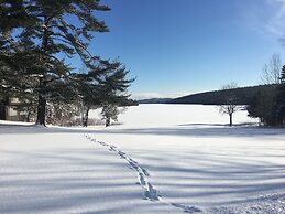 Lake Fanny Hooe Resort-2 Bed With Balcony #12 1 Bedroom Hotel Room by 